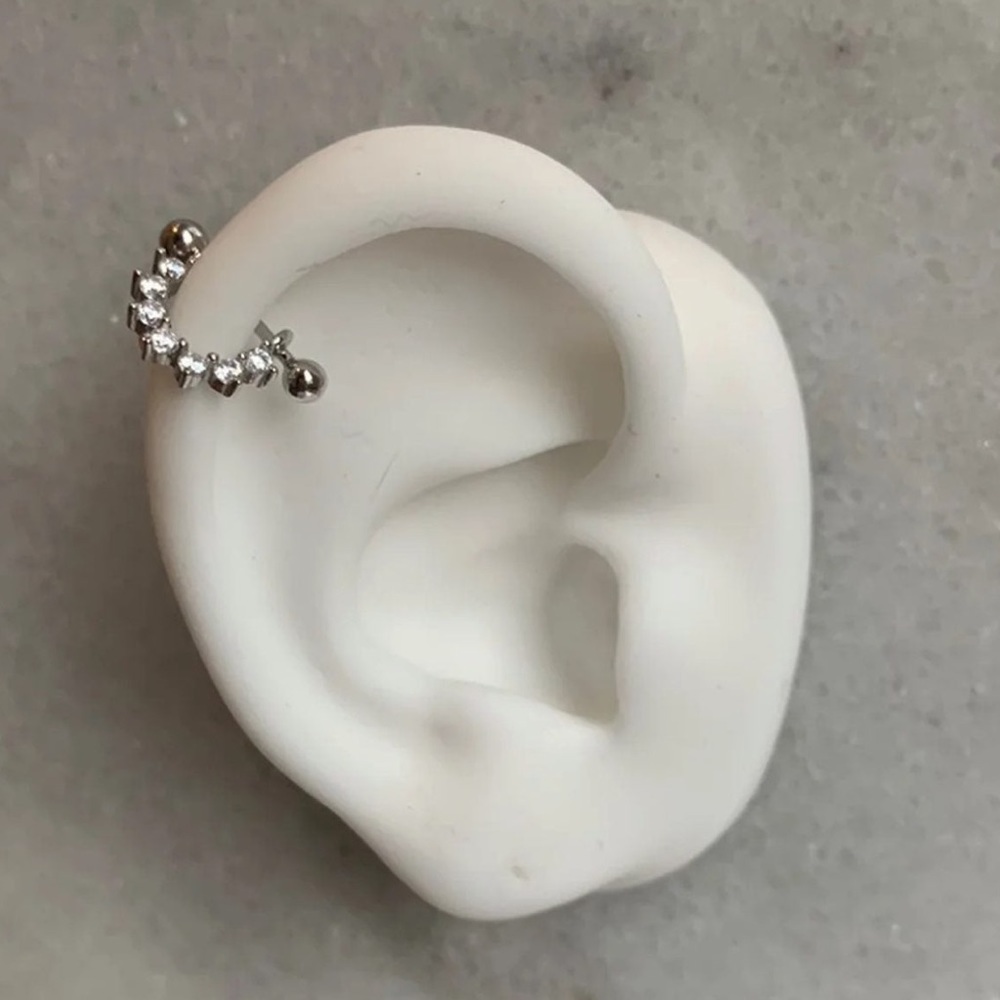 COPY - COPY - Crystal Micro-Inlaid U-Shaped Bar Cartilage Earring